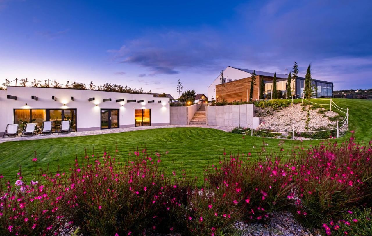 Dobosi Birtokkoezpont Bed & Breakfast Szentantalfa ภายนอก รูปภาพ